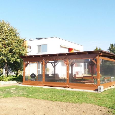 Vila Moravia Pasohlávky Kültér fotó