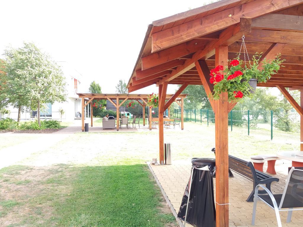 Vila Moravia Pasohlávky Kültér fotó