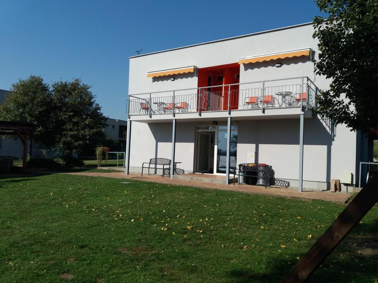 Vila Moravia Pasohlávky Kültér fotó